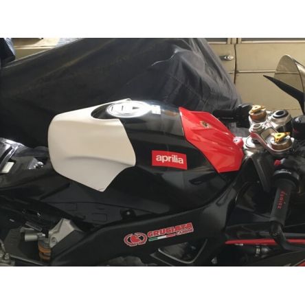 Prolongateur de réservoir Cruciata pour Aprilia RSV4 21-24