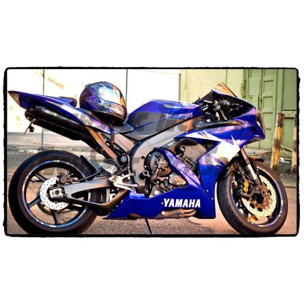 Grip de réservoir Techspec pour Yamaha R1 04-06
