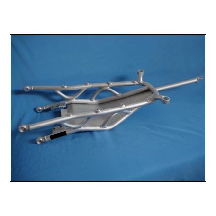 Boucle arrière racing aluminium pour Yamaha R1 09-14