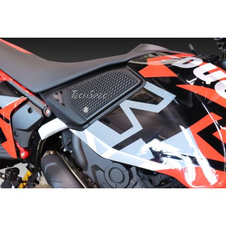 Grip de réservoir Techspec pour Ducati 698 Hypermotard 24-26