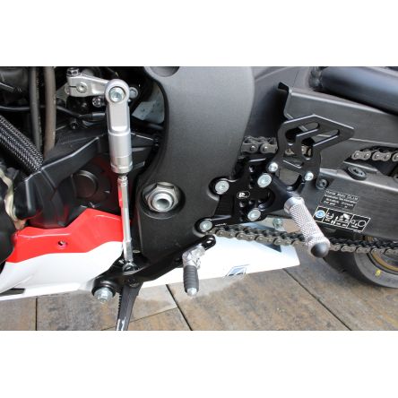 Commandes reculées PP Tuning Honda CBR1000RR 17-19