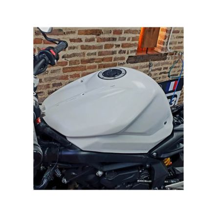 Couvre réservoir Blinder pour Triumph 765 Street Triple 23-26